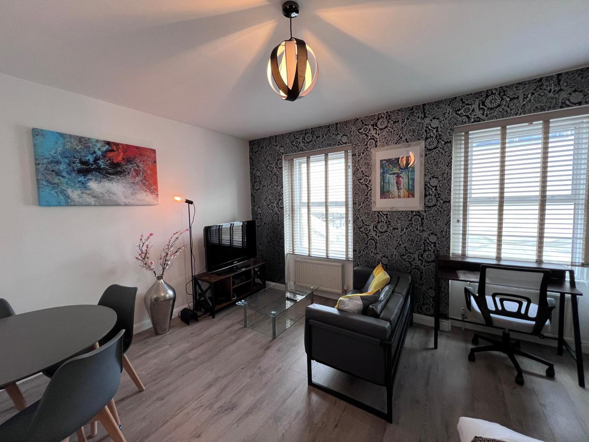 Flat In With Large Patio Лондон